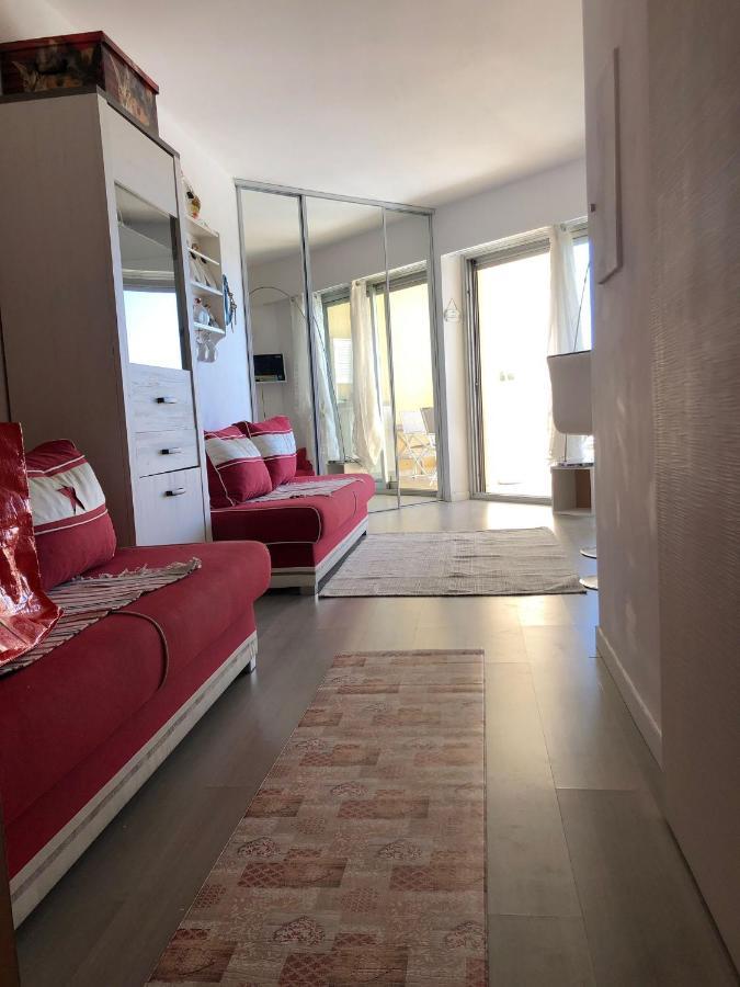 Charmant Studio A Cros De Cagnes Exterior photo